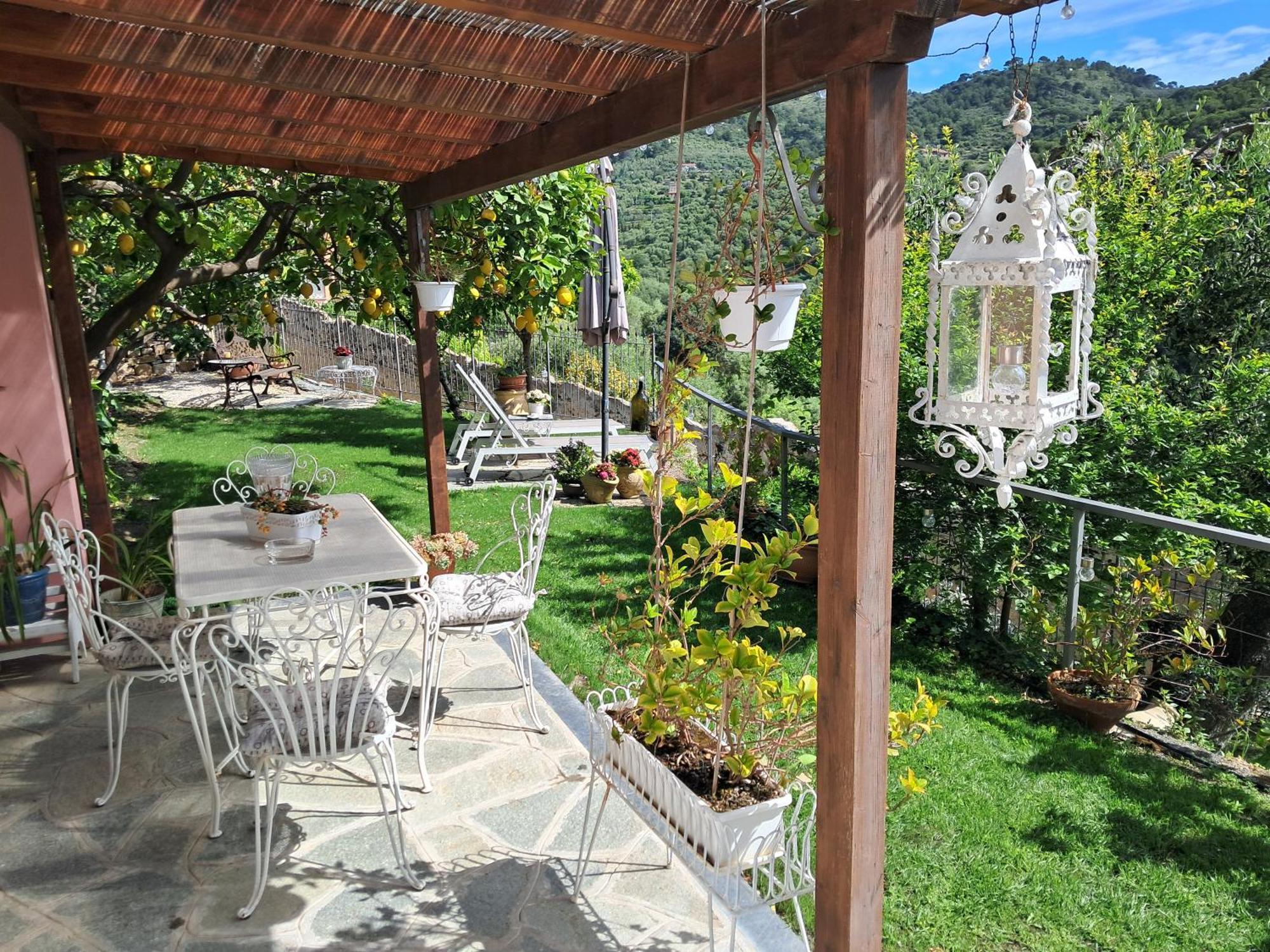 Florinda Lemon'S Suite Cervo Kültér fotó